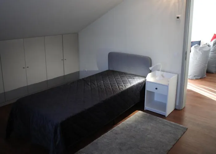 Дом отдыха Woof & Sun *